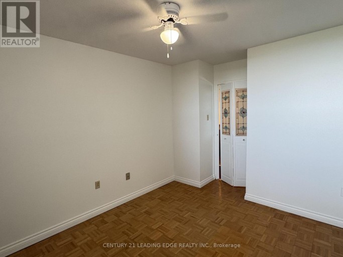 1915 - 121 LING ROAD, Toronto (West Hill), Ontario, M1E4Y2