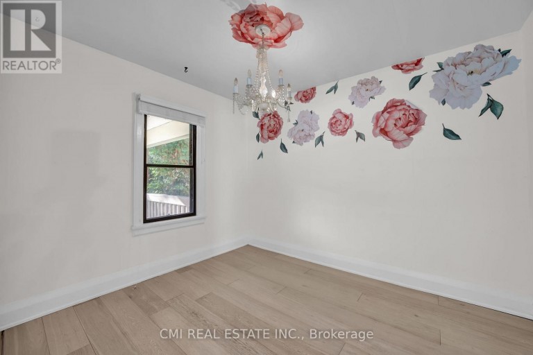 153 CLARENCE STREET, Vaughan (West Woodbridge), Ontario, L4L1L4