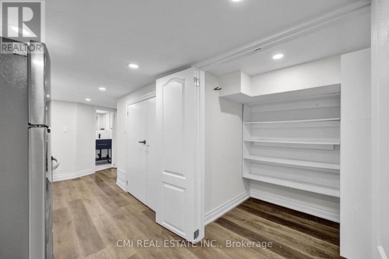 153 CLARENCE STREET, Vaughan (West Woodbridge), Ontario, L4L1L4