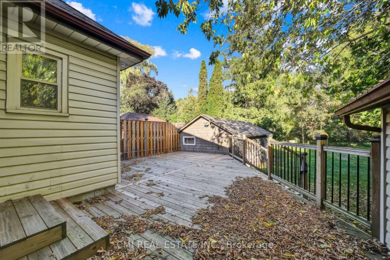 153 CLARENCE STREET, Vaughan (West Woodbridge), Ontario, L4L1L4