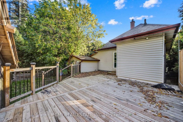 153 CLARENCE STREET, Vaughan (West Woodbridge), Ontario, L4L1L4