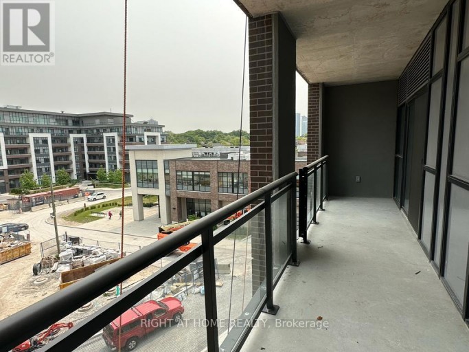 403 - 25 NEIGHBOURHOOD LANE, Toronto (Stonegate-Queensway), Ontario, M8Y0C4