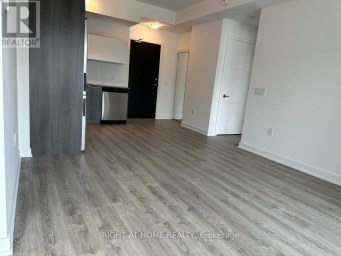 403 - 25 NEIGHBOURHOOD LANE Toronto (Stonegate-Queensway) Ontario photo 4