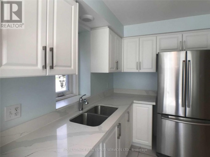 5252 BUSHELGROVE CIRCLE, Mississauga (Central Erin Mills), Ontario, L5M6C5