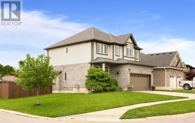 498 FAIRWAY ROAD Woodstock (Woodstock - North) Ontario photo 3