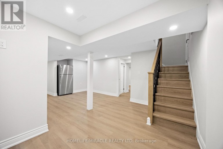 46 FLINTWICK DRIVE, Toronto (Bendale), Ontario, M1P4G9