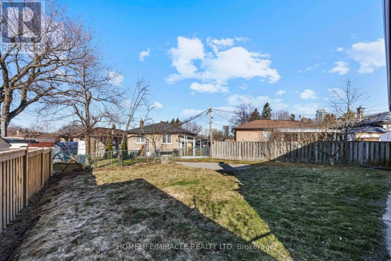 46 FLINTWICK DRIVE, Toronto (Bendale), Ontario, M1P4G9