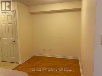 1204 - 3880 DUKE OF YORK BOULEVARD Mississauga (City Centre) Ontario photo 8
