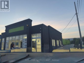 1258 VICTORIA STREET Kitchener Ontario photo 2