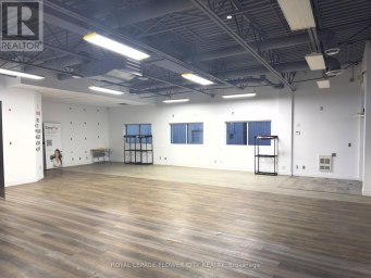 1258 VICTORIA STREET Kitchener Ontario photo 4