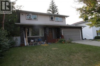 7331 Keewatin Street SW Calgary Alberta photo 2