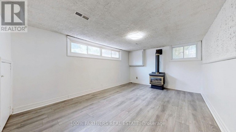 BACK - 177 MAPLE AVENUE, Richmond Hill (Harding), Ontario, L4C2J2