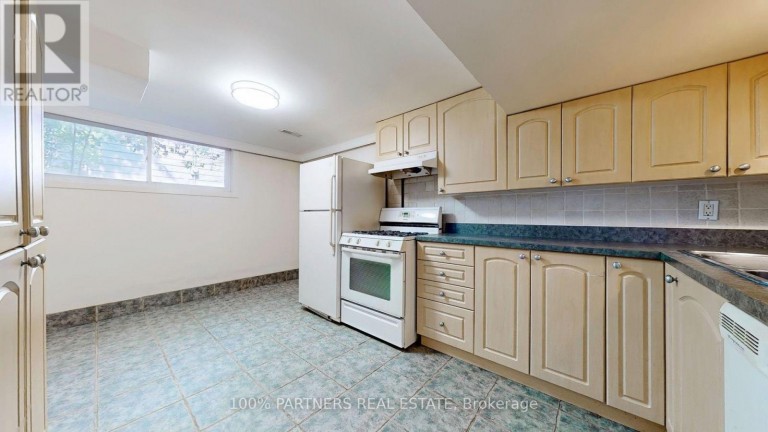 BACK - 177 MAPLE AVENUE, Richmond Hill (Harding), Ontario, L4C2J2