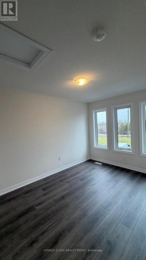 68 HICKEY LANE, Kawartha Lakes (Lindsay), Ontario, K9V0T2