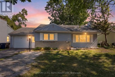 323 CRAWFORD STREET Orillia Ontario photo 1