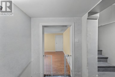 323 CRAWFORD STREET Orillia Ontario photo 12