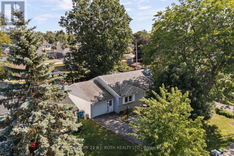 323 CRAWFORD STREET, Orillia, Ontario, L3V1K2