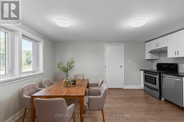 323 CRAWFORD STREET, Orillia, Ontario, L3V1K2