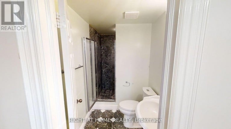 (LOWER) 31 NORTHGATE CRESCENT E, Richmond Hill (Bayview Hill), Ontario, L4B2K8