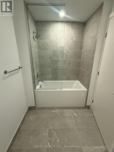516 - 5 MEADOWDALE RD AVENUE N, Vaughan (Vaughan Corporate Centre), Ontario, L4K0C7