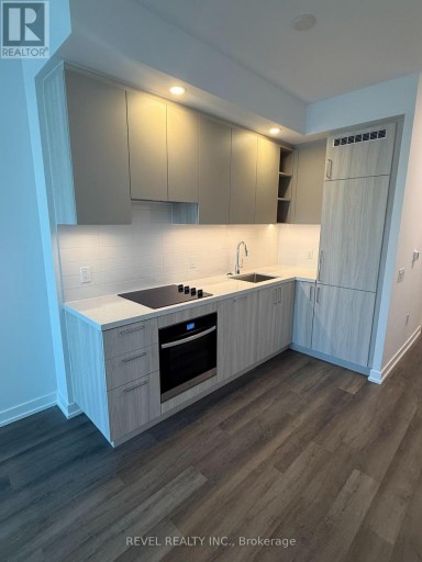 516 - 5 MEADOWDALE RD AVENUE N, Vaughan (Vaughan Corporate Centre), Ontario, L4K0C7