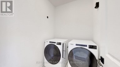 UPPER TWO BEDROOMS  - 97 HALLDORSON AVENUE Aurora Ontario photo 11