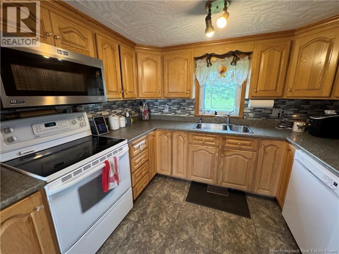 6718 Route 111, New Line Road, New Brunswick, E4E4S5
