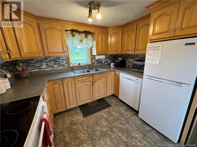 6718 Route 111, New Line Road, New Brunswick, E4E4S5
