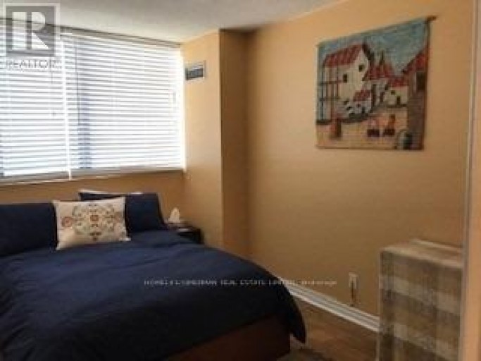 2007 - 133 TORRESDALE AVENUE, Toronto (Westminster-Branson), Ontario, M2R3T2