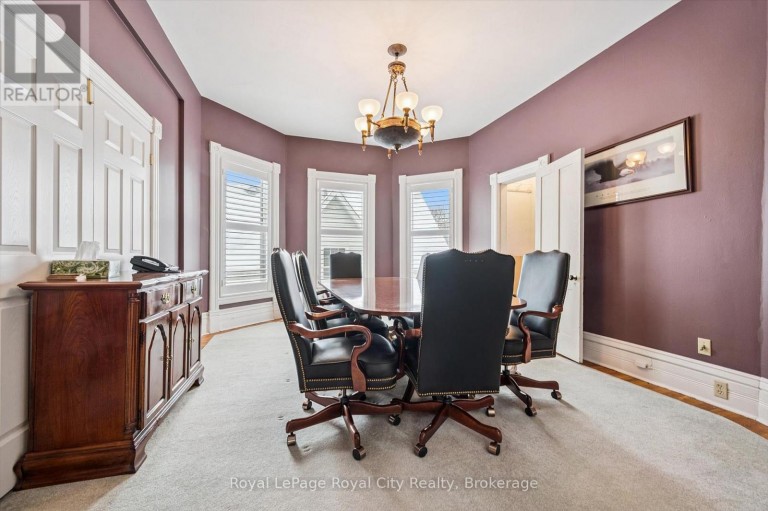 143 NORFOLK STREET, Guelph (Downtown), Ontario, N1H4J7