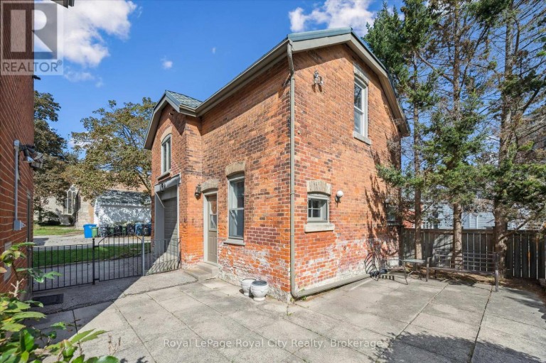 143 NORFOLK STREET, Guelph (Downtown), Ontario, N1H4J7