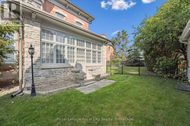143 NORFOLK STREET, Guelph (Downtown), Ontario, N1H4J7