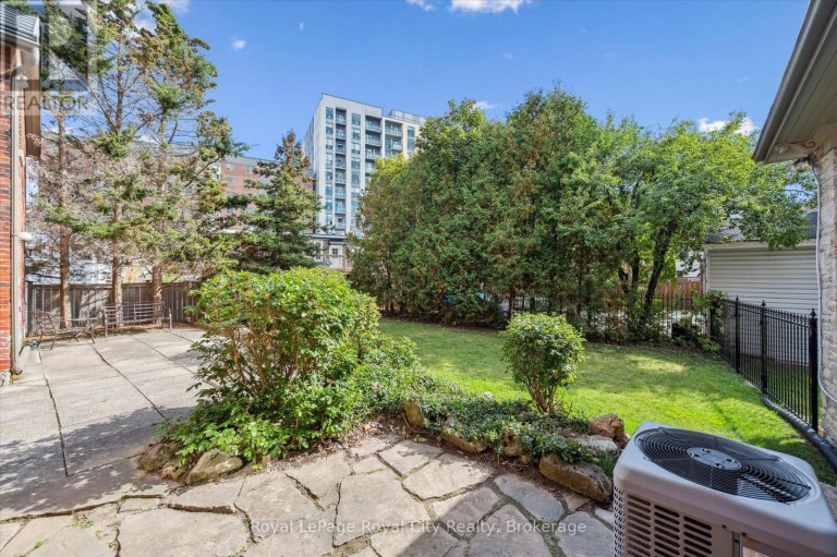 143 NORFOLK STREET, Guelph (Downtown), Ontario, N1H4J7