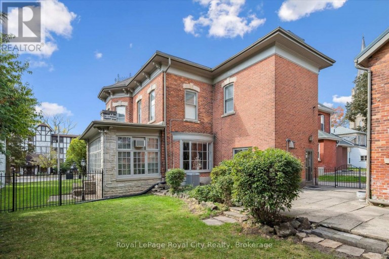 143 NORFOLK STREET, Guelph (Downtown), Ontario, N1H4J7