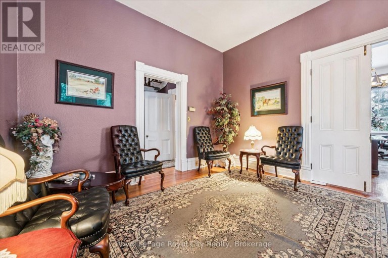 143 NORFOLK STREET, Guelph (Downtown), Ontario, N1H4J7