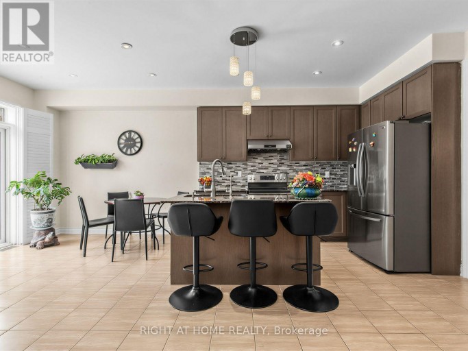 99 RICHLER AVENUE, Vaughan (Kleinburg), Ontario, L4H3Y6