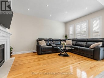 99 RICHLER AVENUE Vaughan (Kleinburg) Ontario photo 17