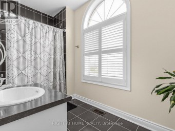 99 RICHLER AVENUE Vaughan (Kleinburg) Ontario photo 22