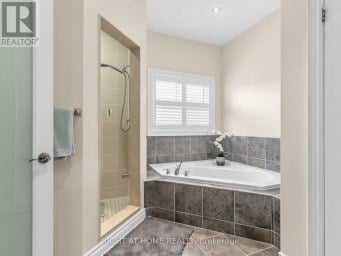 99 RICHLER AVENUE Vaughan (Kleinburg) Ontario photo 29
