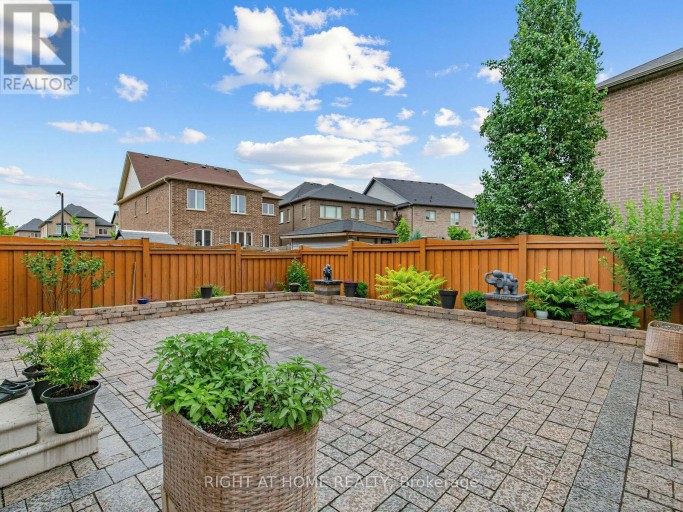 99 RICHLER AVENUE, Vaughan (Kleinburg), Ontario, L4H3Y6