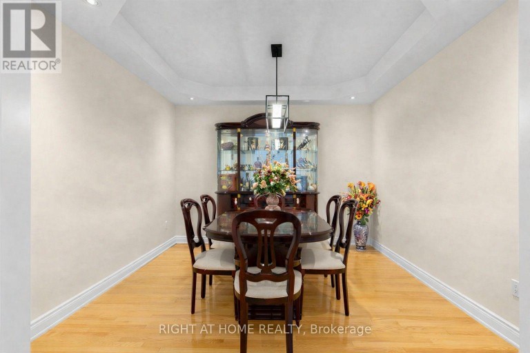 99 RICHLER AVENUE, Vaughan (Kleinburg), Ontario, L4H3Y6