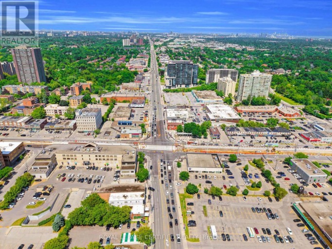 G16 - 3024 HURONTARIO STREET, Mississauga (Cooksville), Ontario, L5B4M4