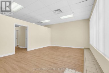 G16 - 3024 HURONTARIO STREET Mississauga (Cooksville) Ontario photo 8