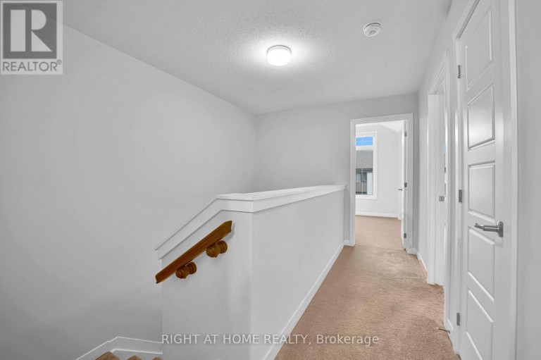 57 PLACETTE STITCH MEWS, Ottawa, Ontario, K0A2Z0