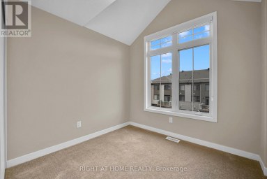 57 PLACETTE STITCH MEWS Ottawa Ontario photo 26