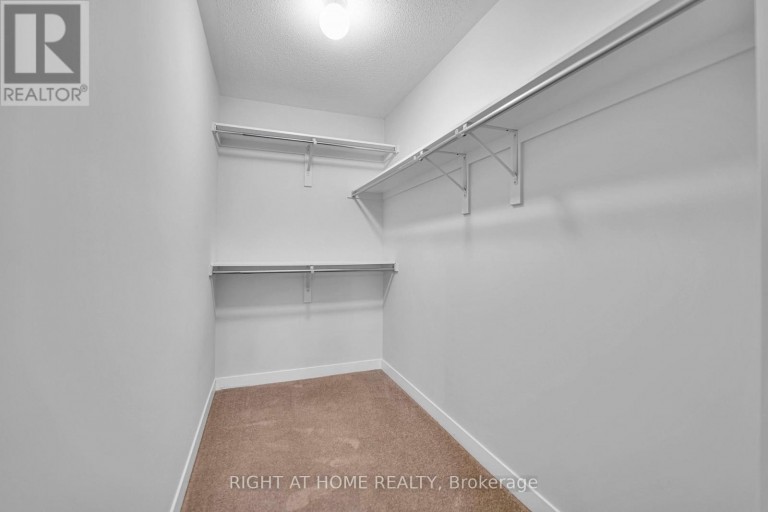 57 PLACETTE STITCH MEWS, Ottawa, Ontario, K0A2Z0