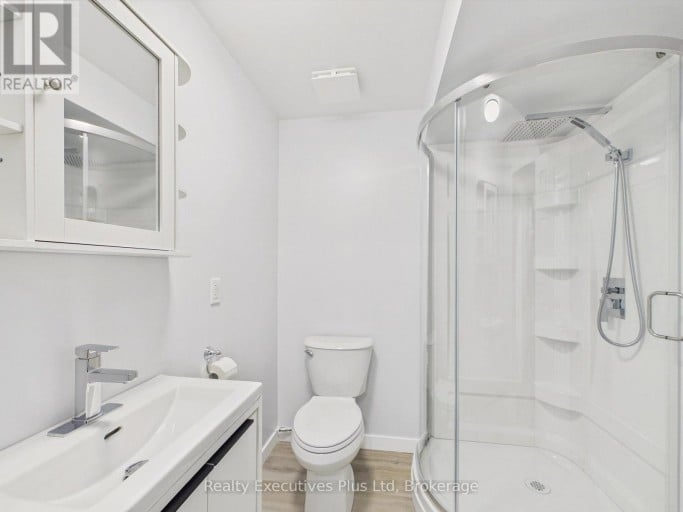 29 QUEEN STREET, Sundridge, Ontario, P0A1Z0