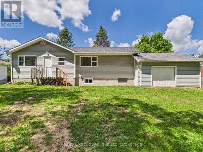 29 QUEEN STREET, Sundridge, Ontario, P0A1Z0