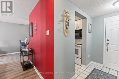 102 - 31 VICTORIA STREET S Strathroy-Caradoc (NW) Ontario photo 22