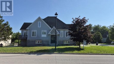 10 CULHAM TRAIL Wasaga Beach Ontario photo 2